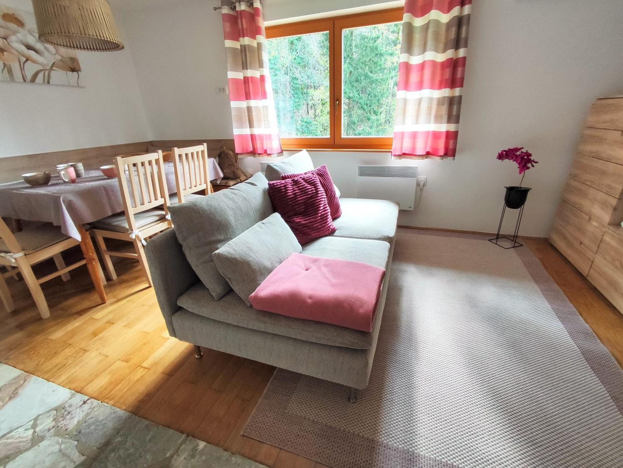 ブルフニカ Forest Houseヴィラ エクステリア 写真